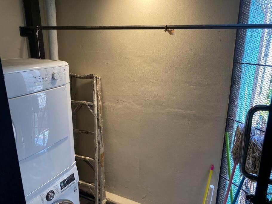 Entire Family Friendly Duplex In The Bangkok
