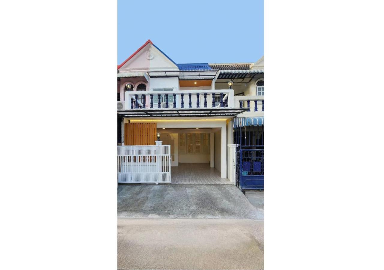 Cozy House,4 Rooms, Bts ,mega Bangna,suvarnabhumi * Bangkok