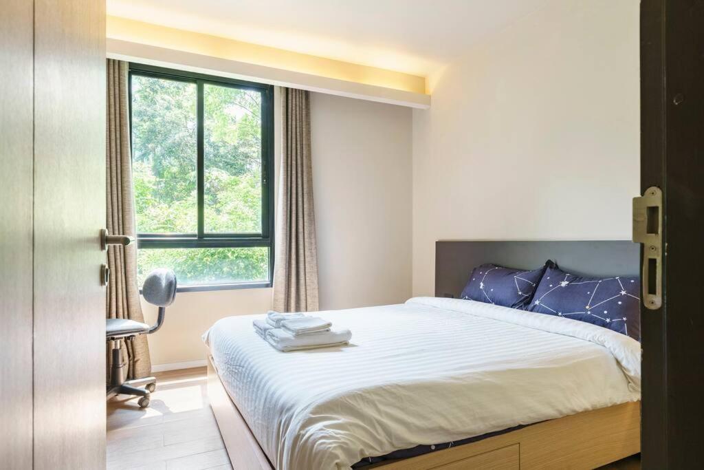 2 Bedrooms, Bts Asok, Terminal 21, Sukhumvit Apartment *