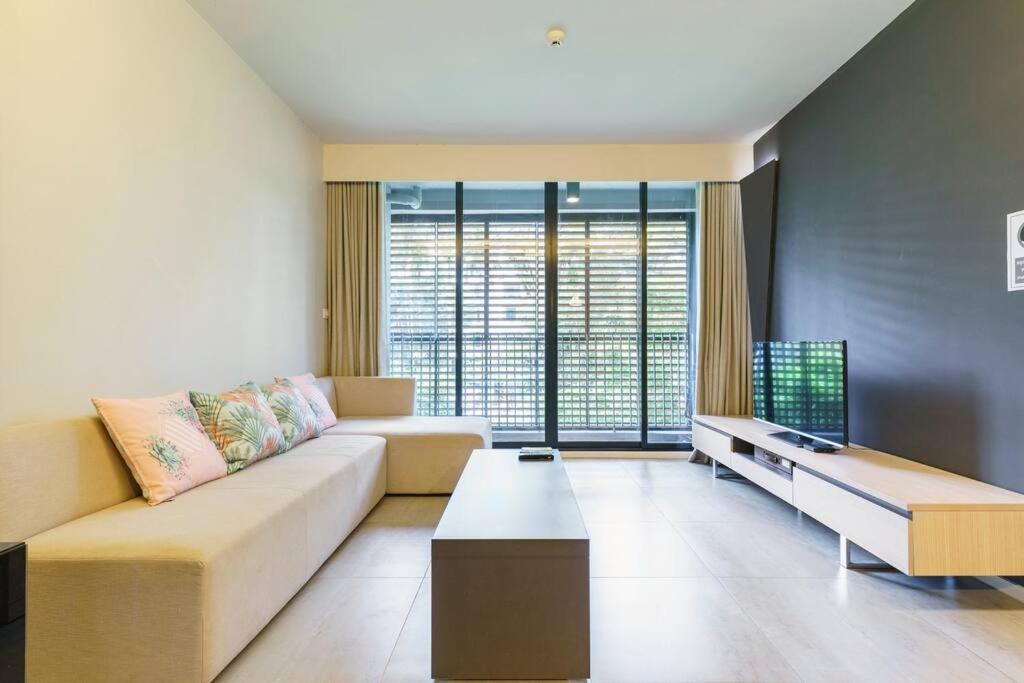 2 Bedrooms, Bts Asok, Terminal 21, Sukhumvit *