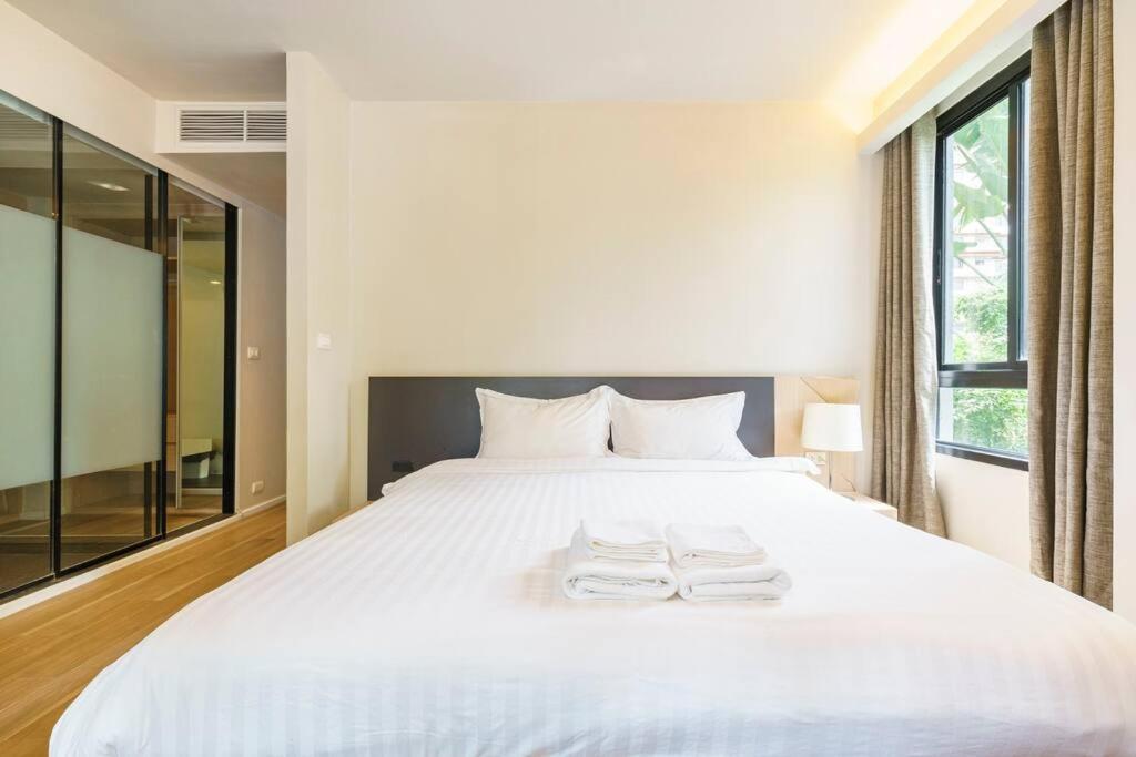 2 Bedrooms, Bts Asok, Terminal 21, Sukhumvit Apartment