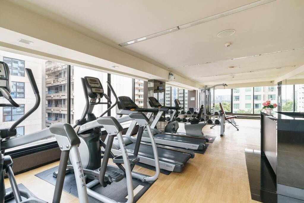 2 Bedrooms, Bts Asok, Terminal 21, Sukhumvit Bangkok