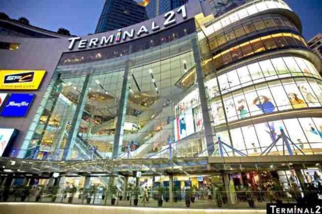 2 Bedrooms, Bts Asok, Terminal 21, Sukhumvit Apartment *
