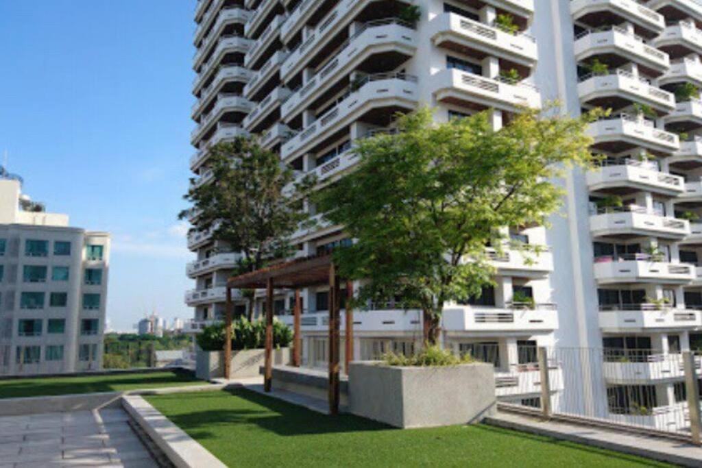 2 Bedrooms, Bts Asok, Terminal 21, Sukhumvit Apartment