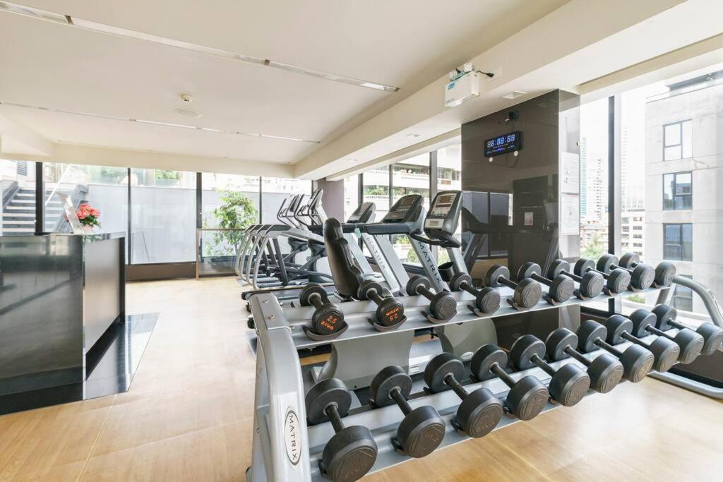 2 Bedrooms, Bts Asok, Terminal 21, Sukhumvit Apartment