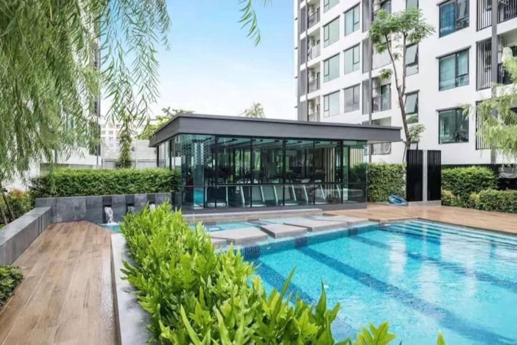 Sukhumvit 50 Quiet One Bedroom Near Bts Onnut Pangsapuri Bangkok