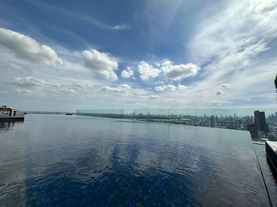 Apartment S42 Sukhumvit Wyndham Garden Ekkamai Swimming Gym Bangkok