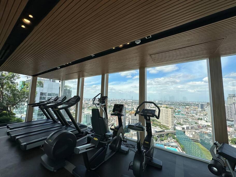 S42 Sukhumvit Wyndham Garden Ekkamai Swimming Gym * Bangkok