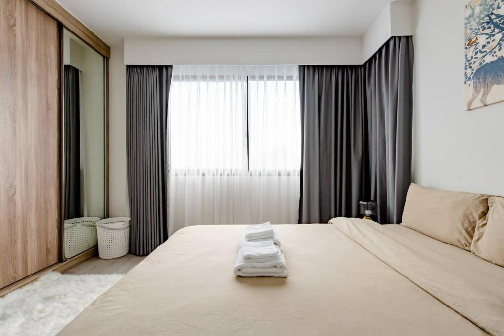 Apartment Family 2bedrooms 2br W/pool/gym/wi-fi @sathorn *