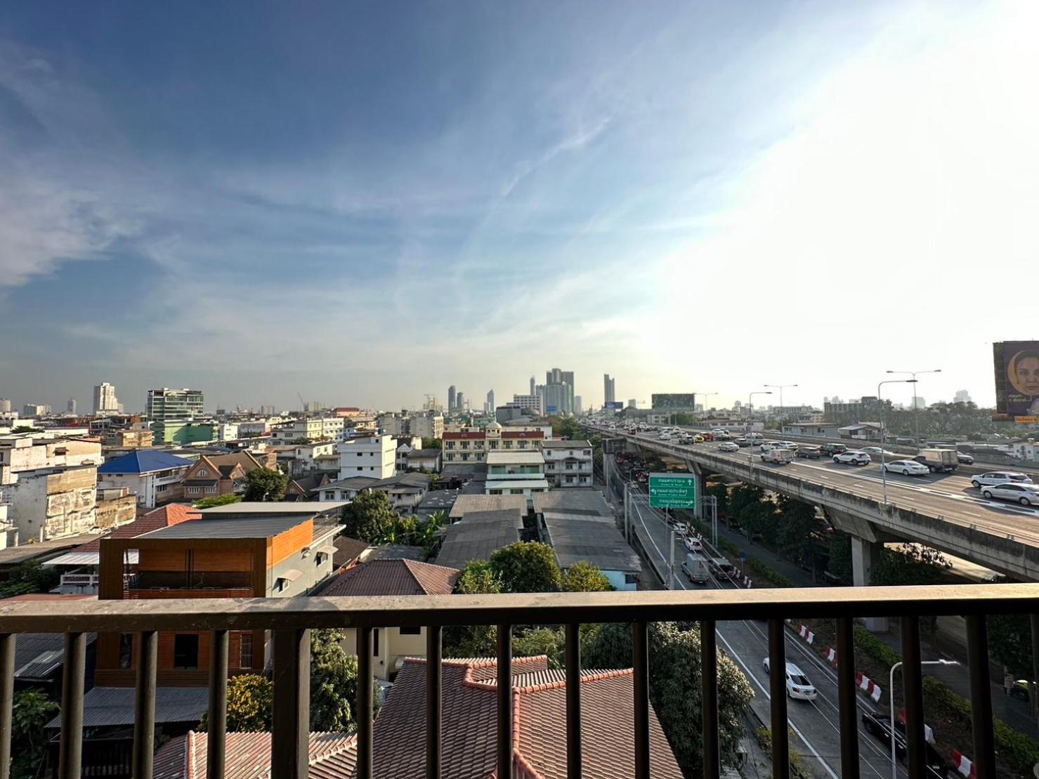 Family 2bedrooms 2br W/pool/gym/wi-fi @sathorn Apartment Bangkok