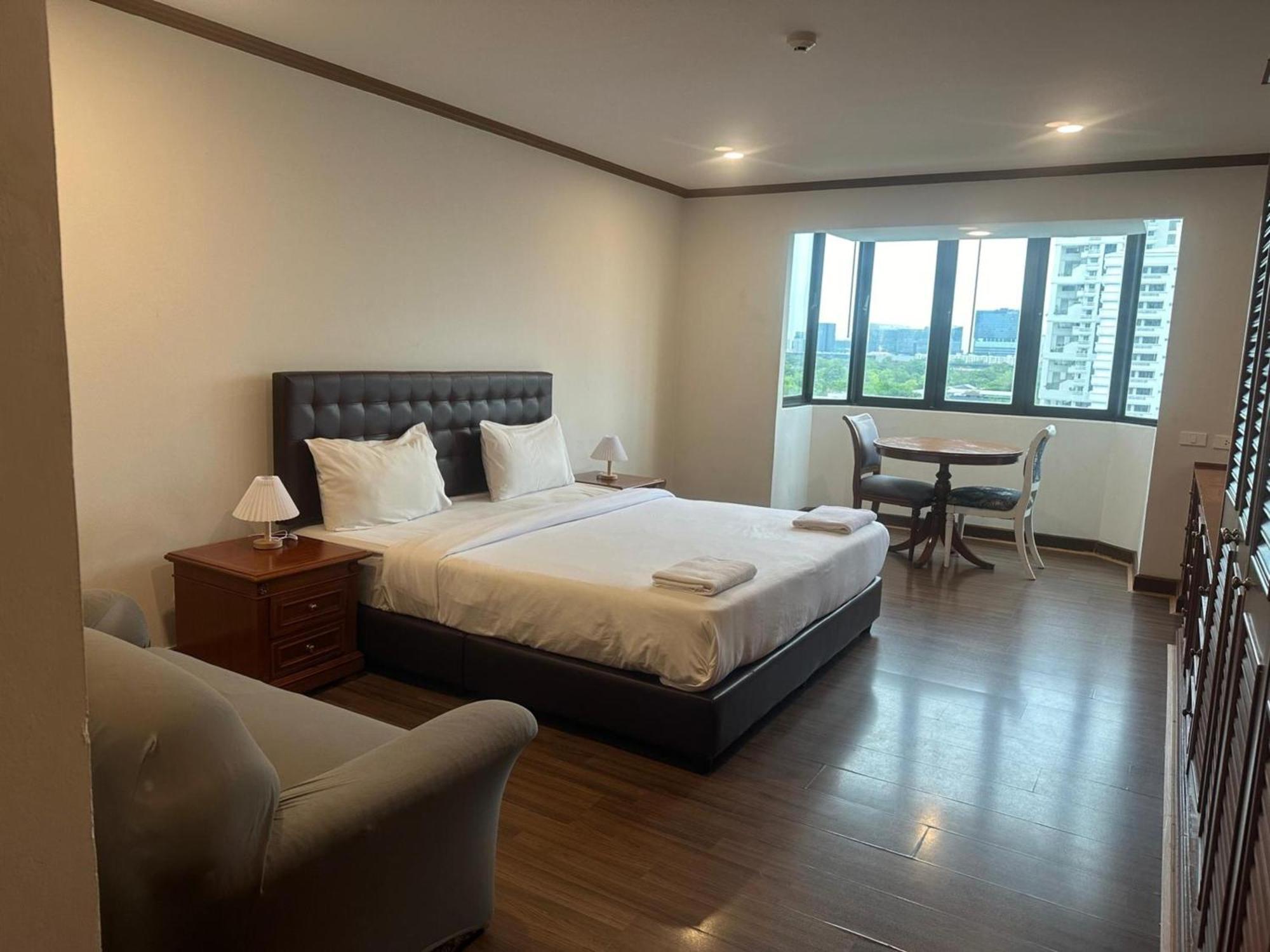 Omni Tower Cozy By Direct * Bangkok