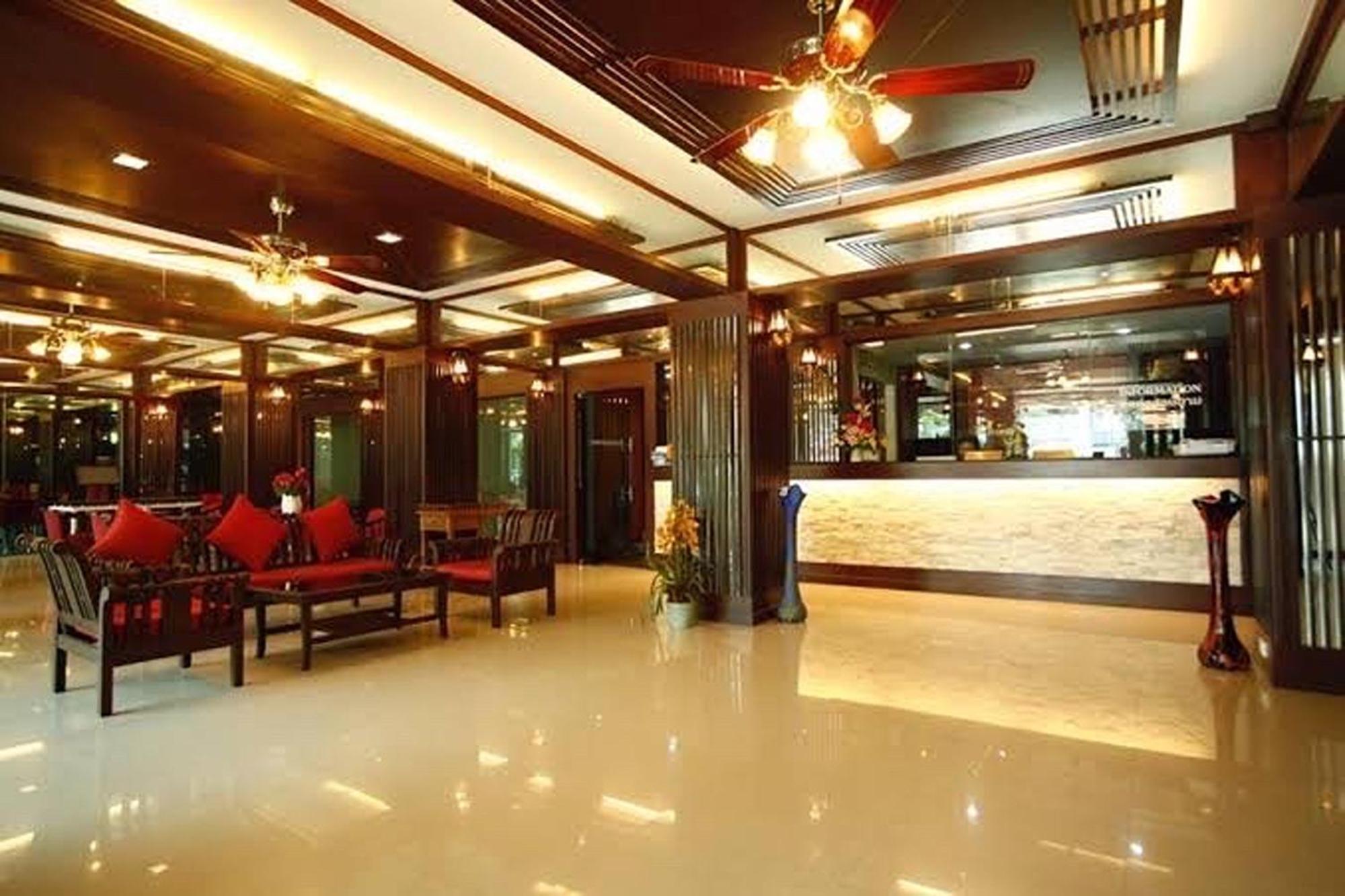 Phongsathon Mansion *