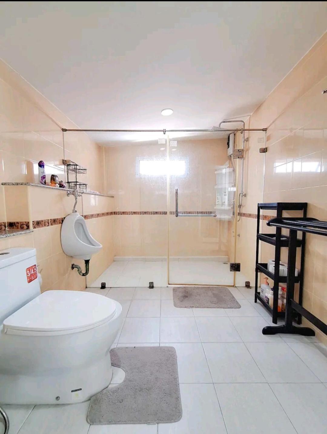 Pinklao Traveler's House Accommodatie bij particulieren *