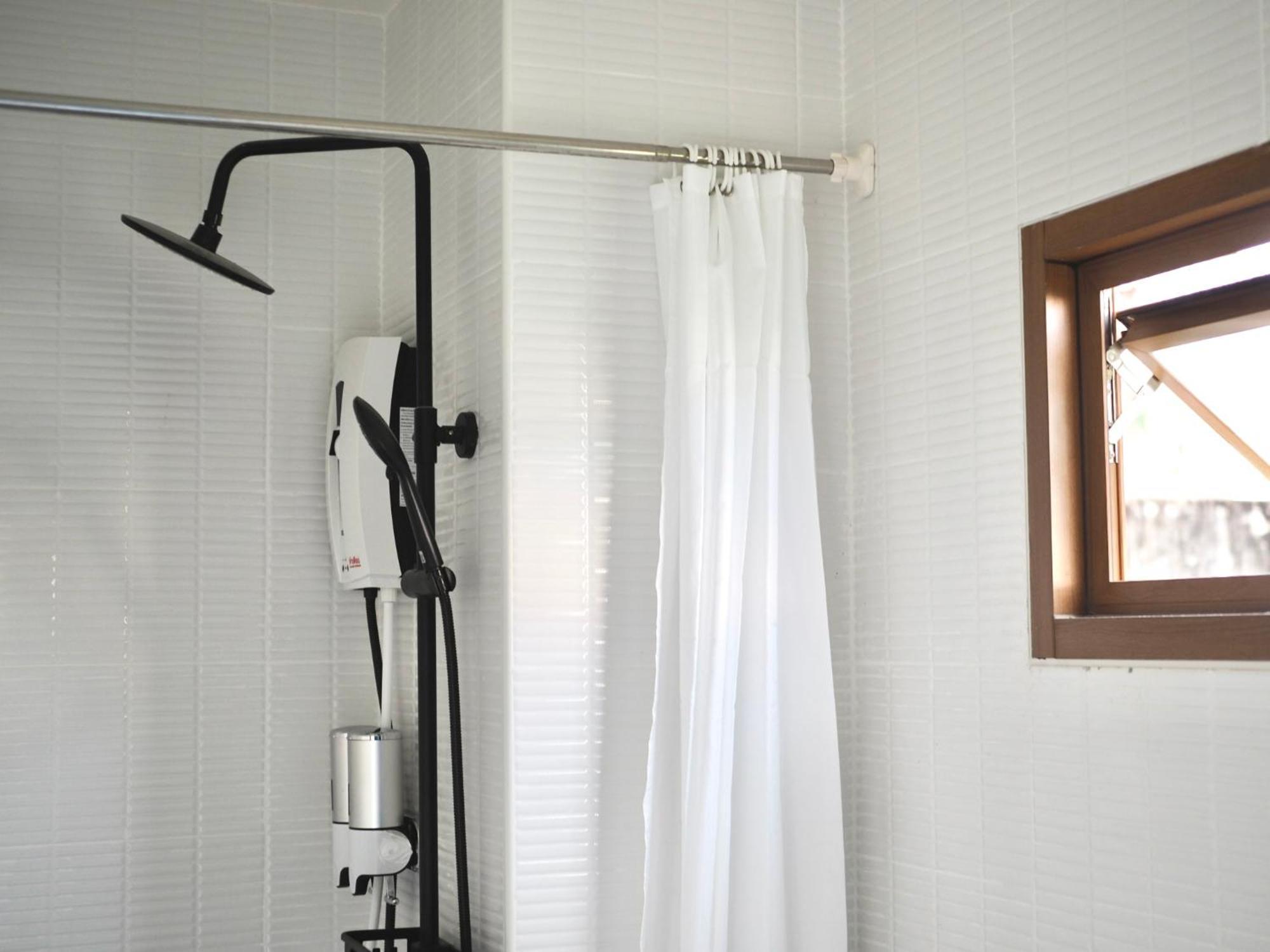 Krung Tone Albergue