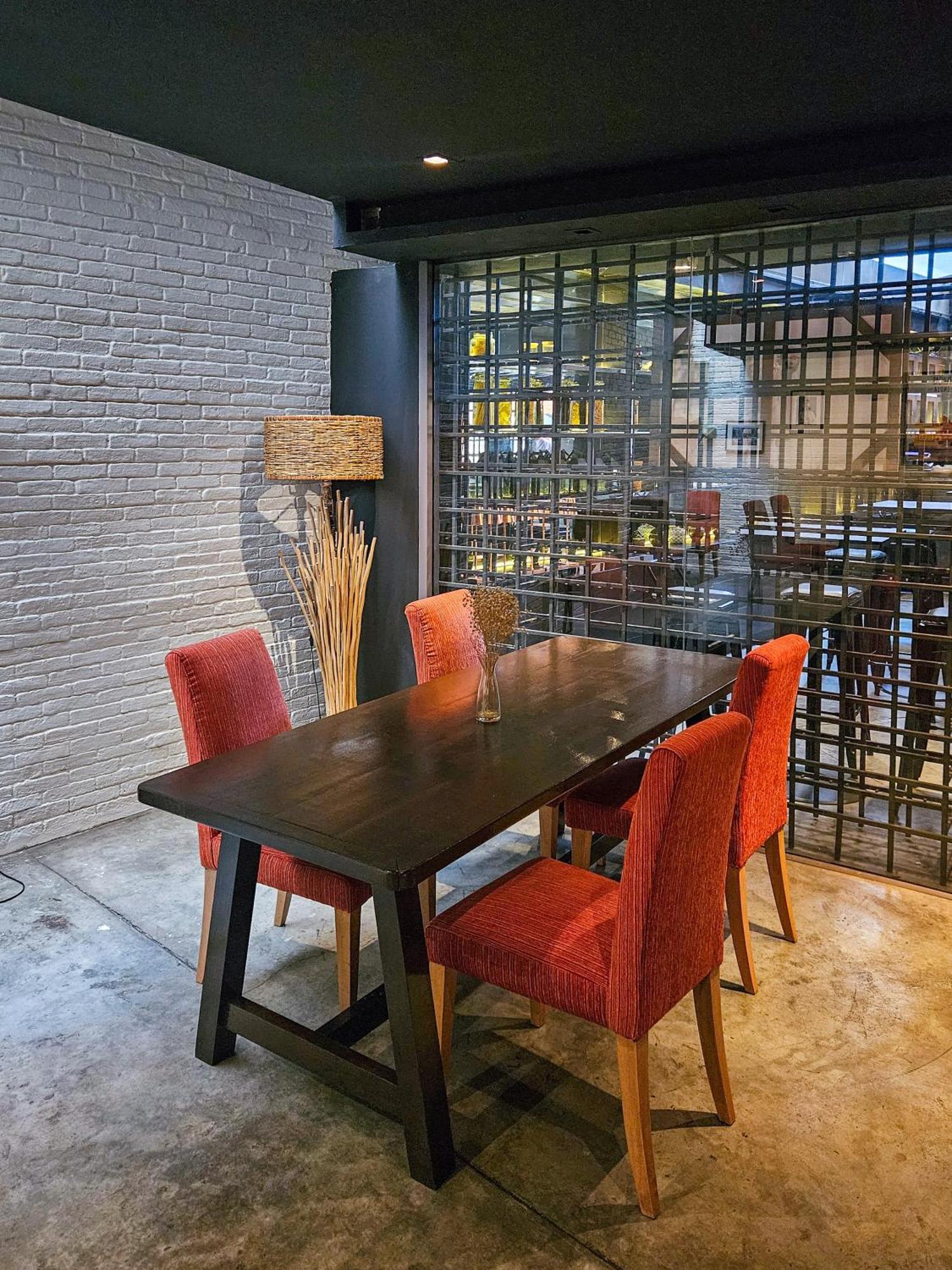 Oakwood Sukhumvit 24 Bangkok