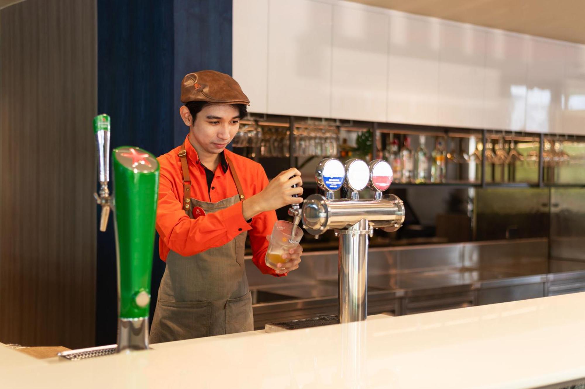 Lumen Udomsuk Station Hotel Bangkok