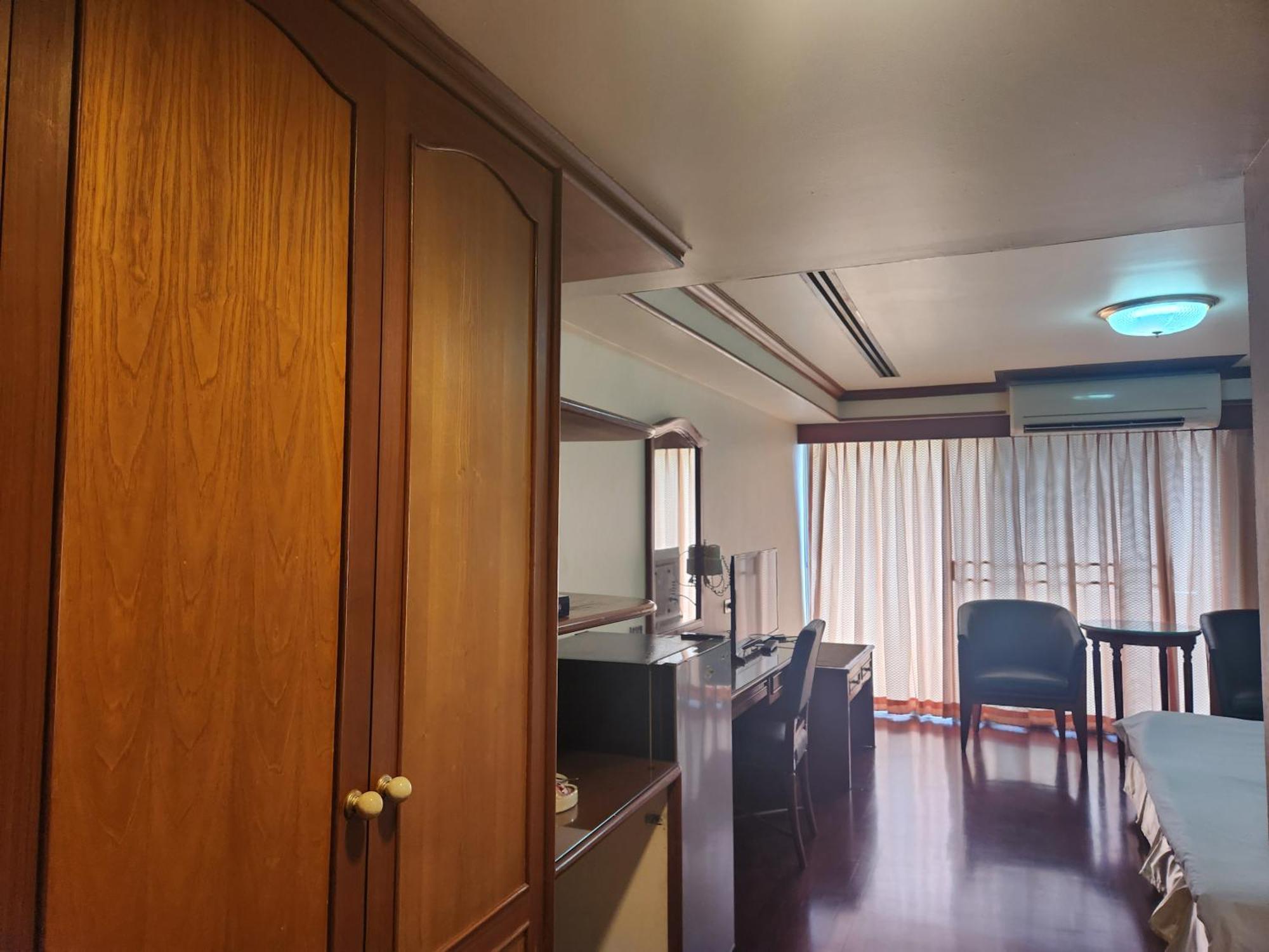 Interchange Tower Serviced - Sha Extra Hotel Bangkok