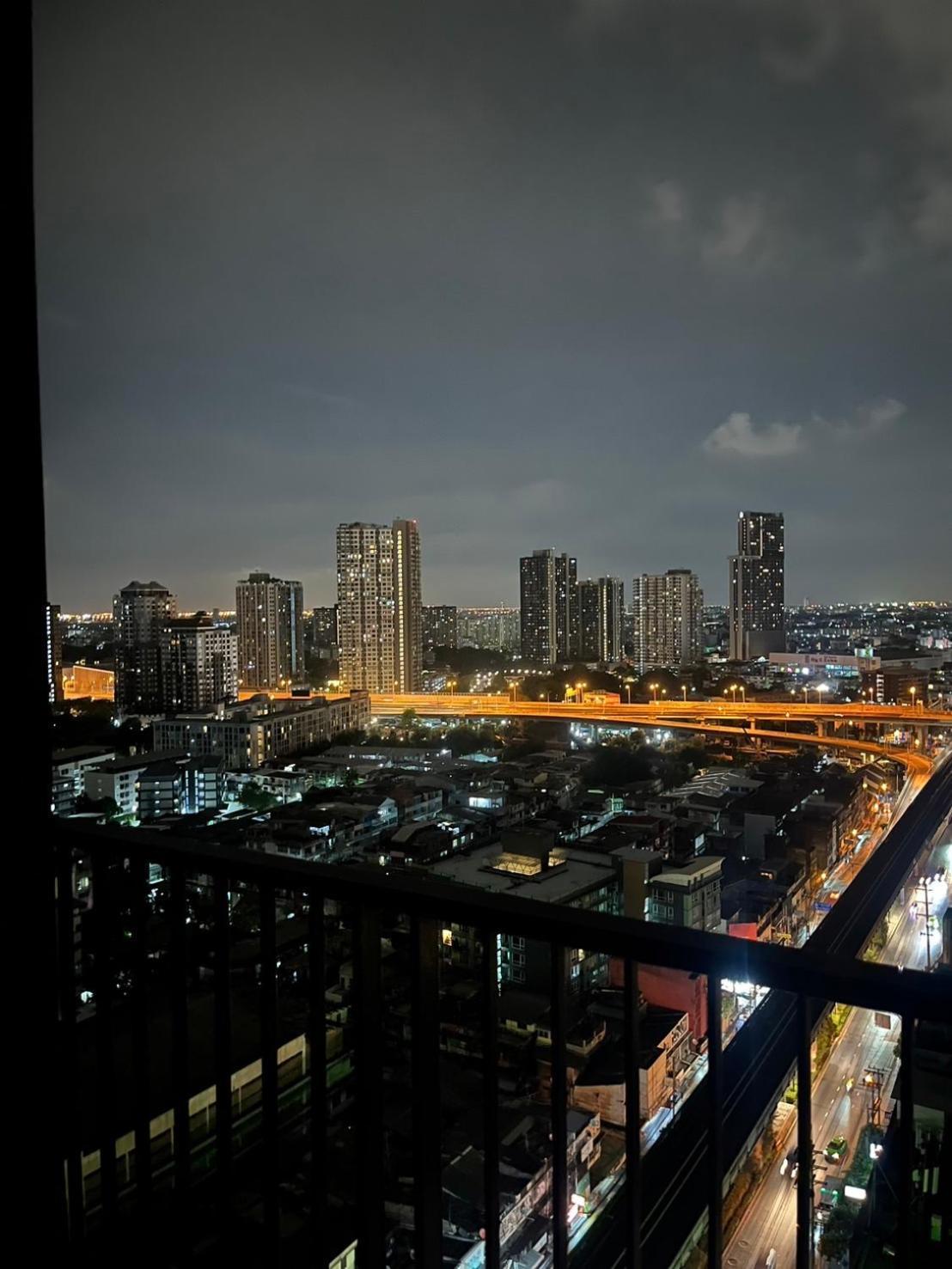 Next To Phrakanong Bts Wyne Sukhumvit Guest house