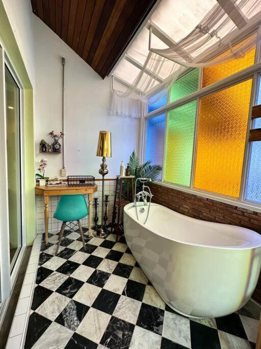 T-house 10 -6br Max15ppl Whole House With Pool Bangkok