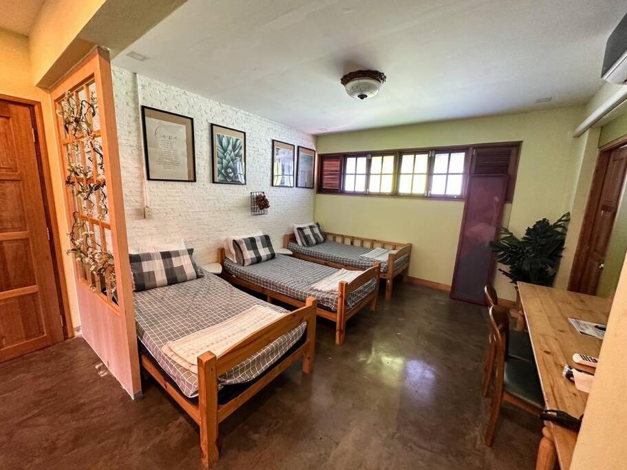Holiday home T-house 10 -6br Max15ppl Whole House With Pool Bangkok
