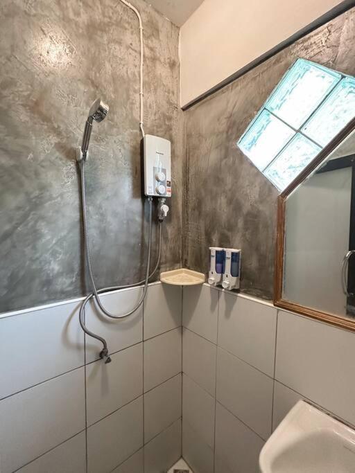 Holiday home T-house 10 -6br Max15ppl Whole House With Pool Bangkok