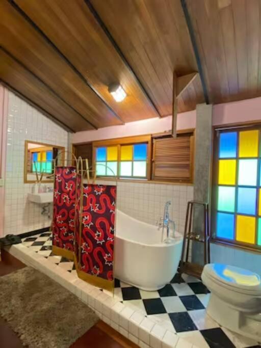 Holiday home T-house 10 -6br Max15ppl Whole House With Pool Bangkok