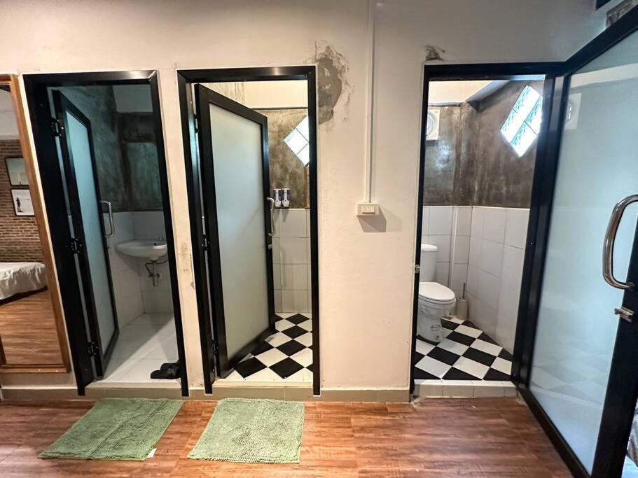 T-house 10 -6br Max15ppl Whole House With Pool * Bangkok