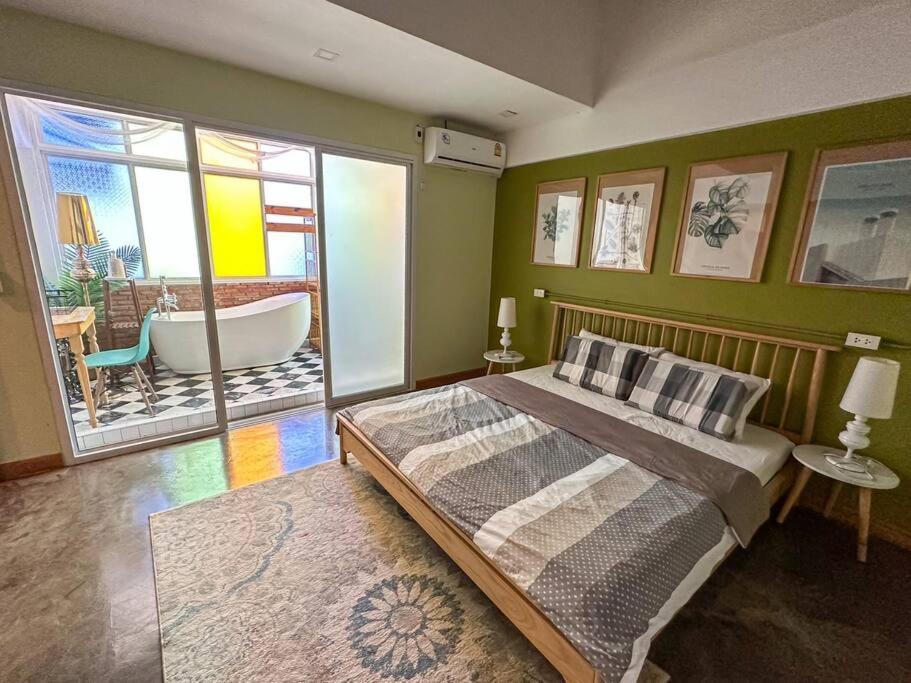 Holiday home T-house 10 -6br Max15ppl Whole House With Pool