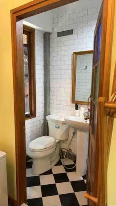 Holiday home T-house 10 -6br Max15ppl Whole House With Pool Bangkok