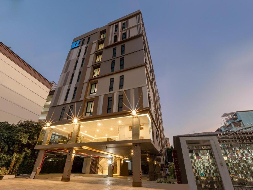 Hotel B2 Huai Khwang Premier