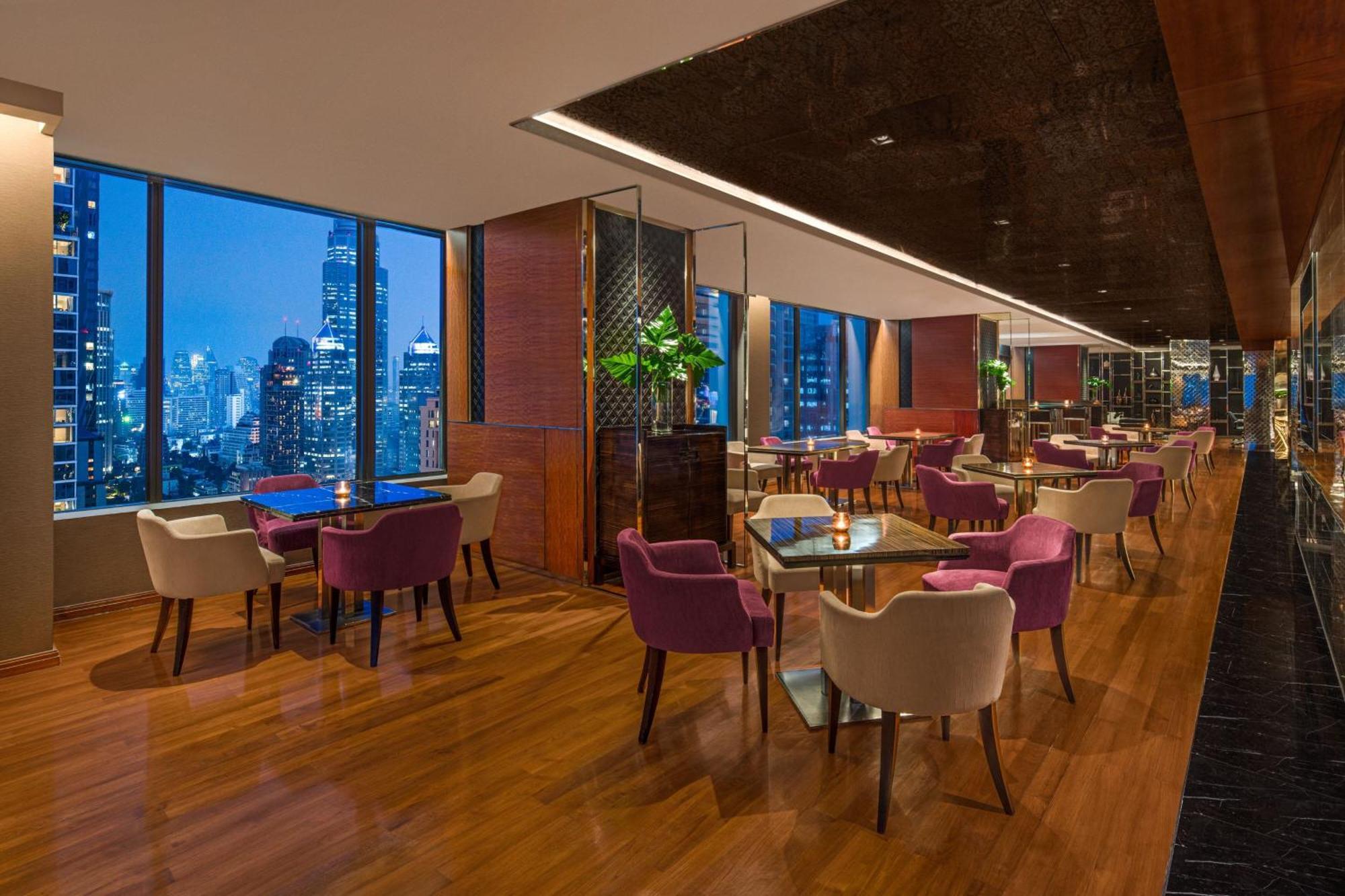 Renaissance Ratchaprasong 5* Bangkok
