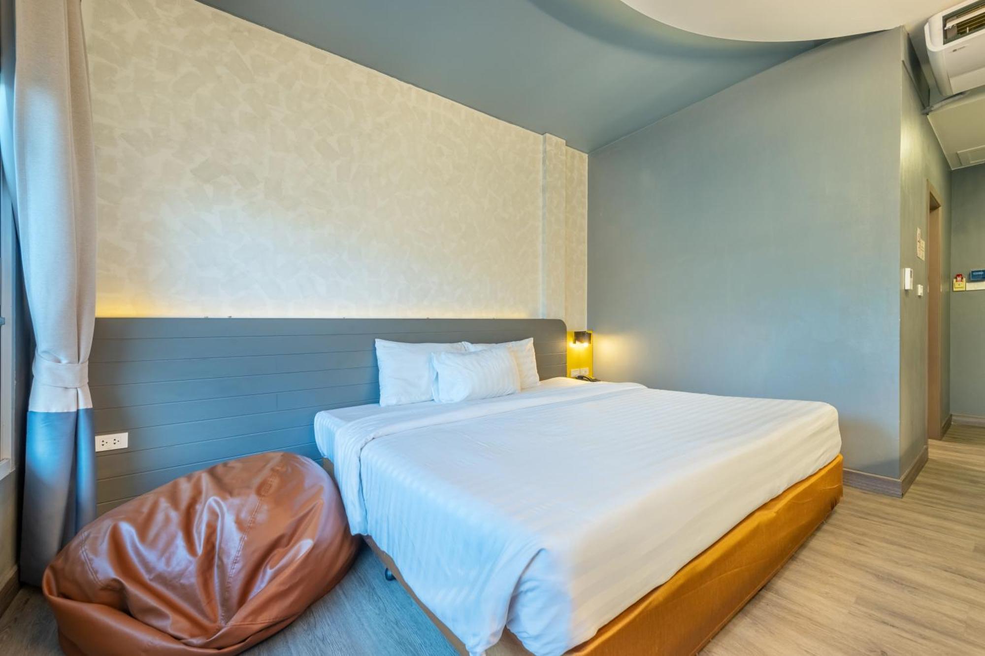 Hotel Qiu Sukhumvit Sha 4*