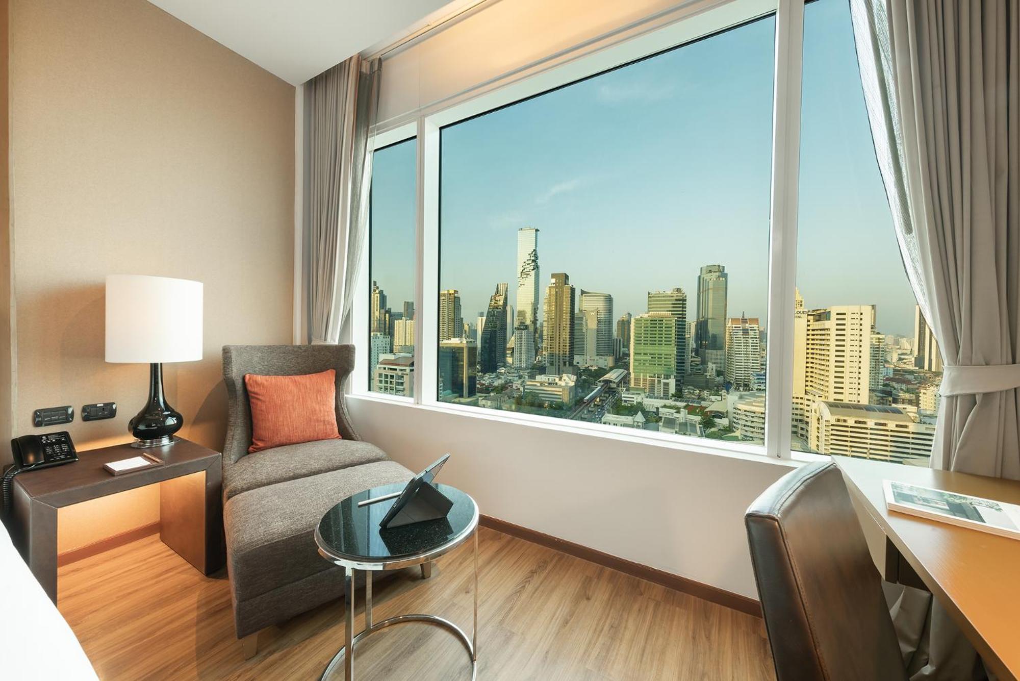 Eastin Grand Sathorn Hotel 5*