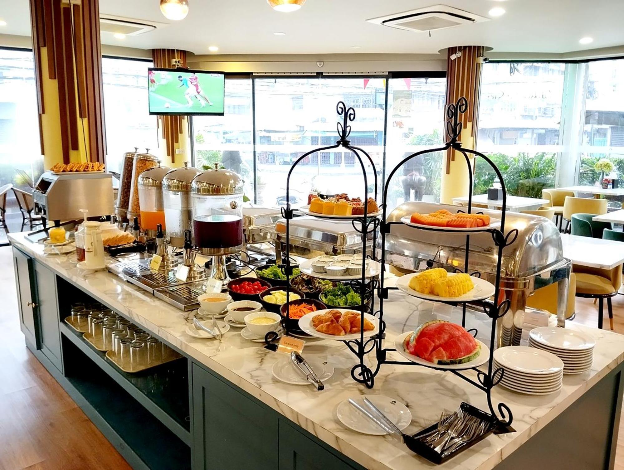 Siri Oriental Hotel