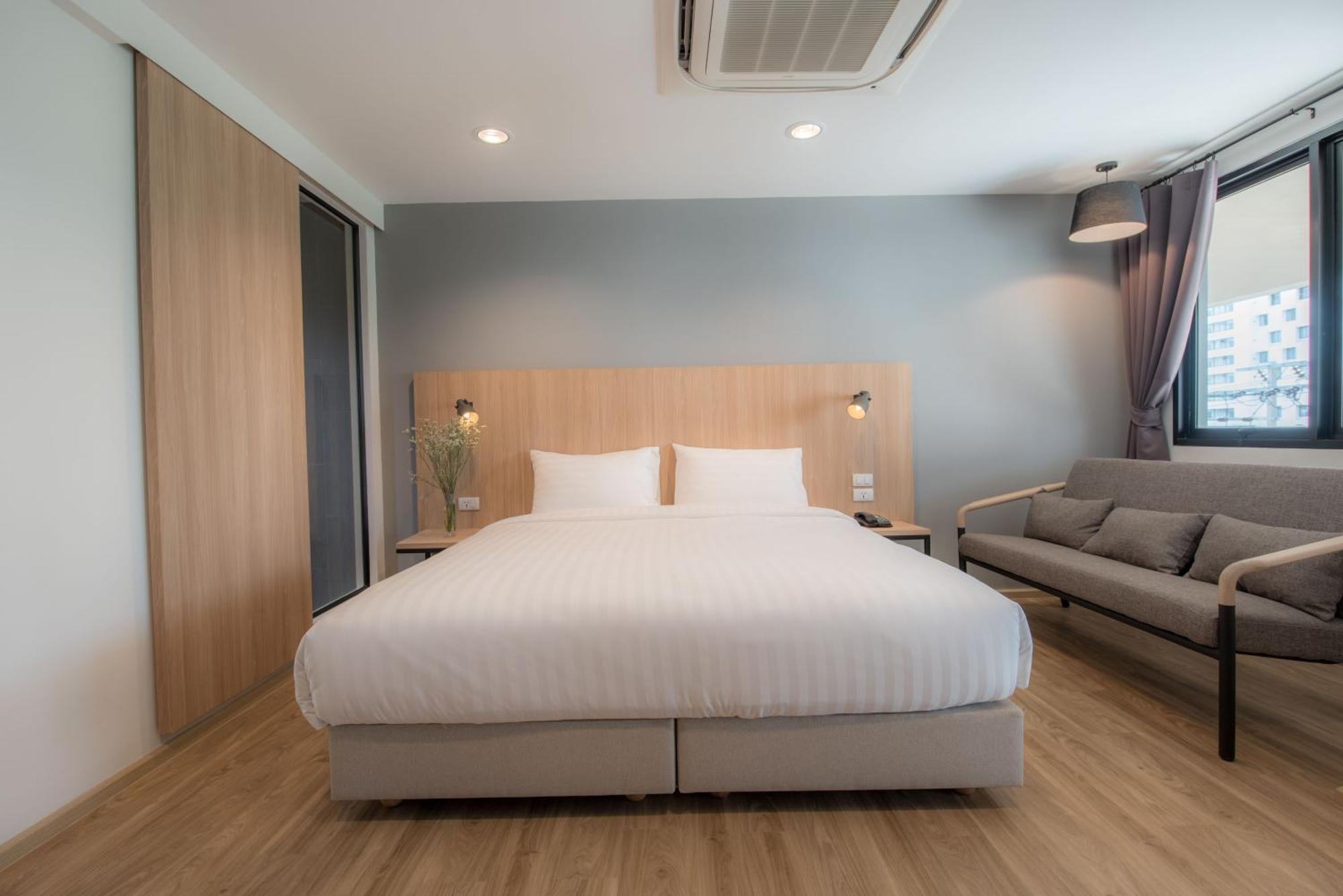 Hotel Mii Srinakarin