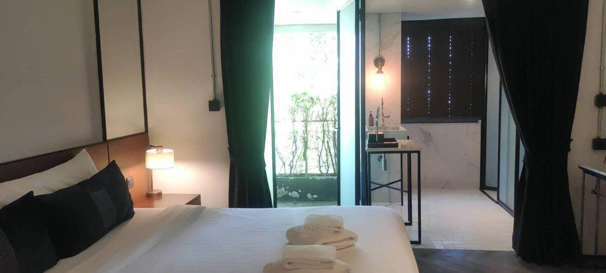 Hotel Ir-on