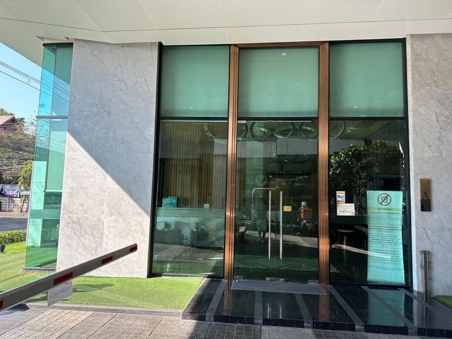 S36 月租特惠 Sukhumvit Bts Thonglor Swim Gym Wifi * Bangkok