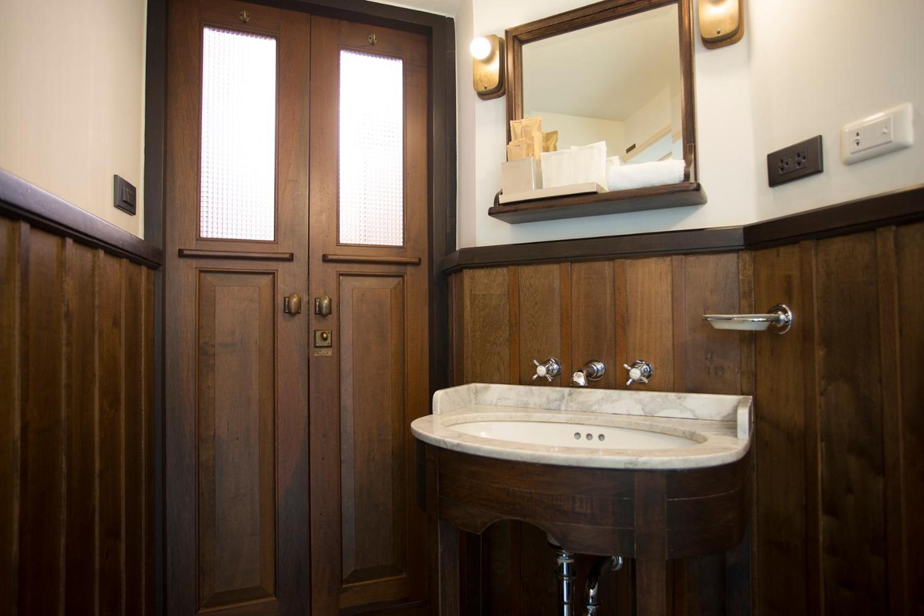 1905 Heritage Corner 3* Banguecoque