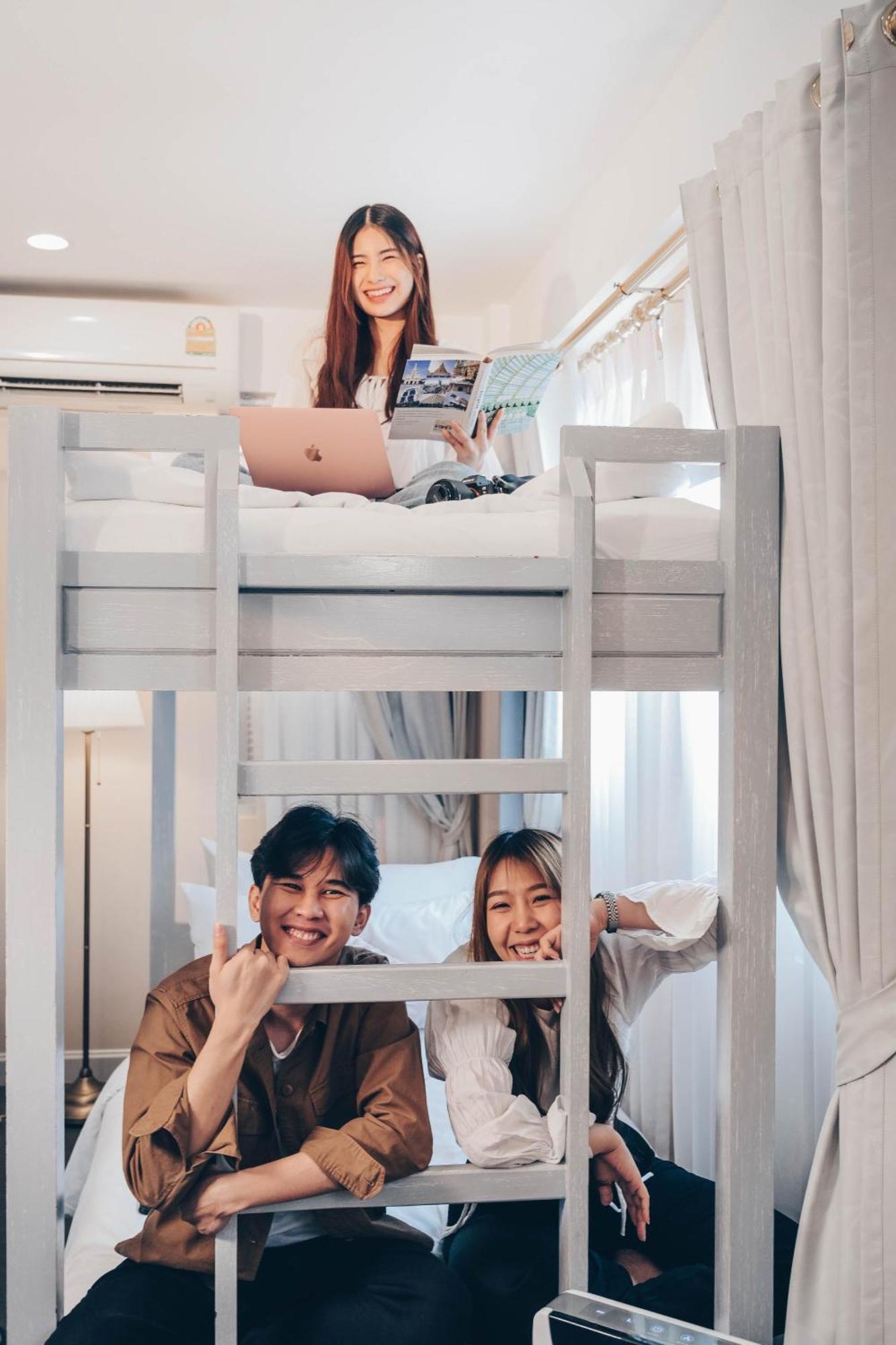 Bed & Breakfast Noursabah Boutique Bed Bangkok