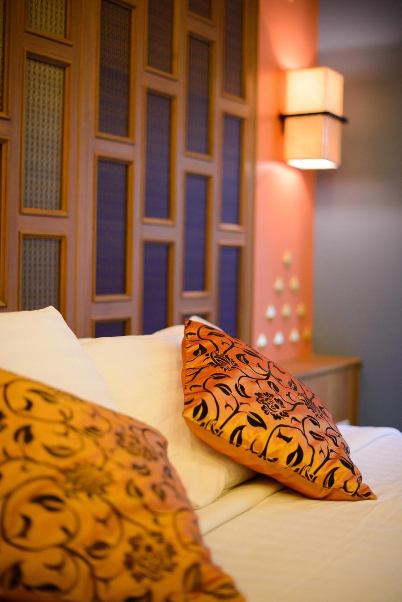 Golden House Hotel