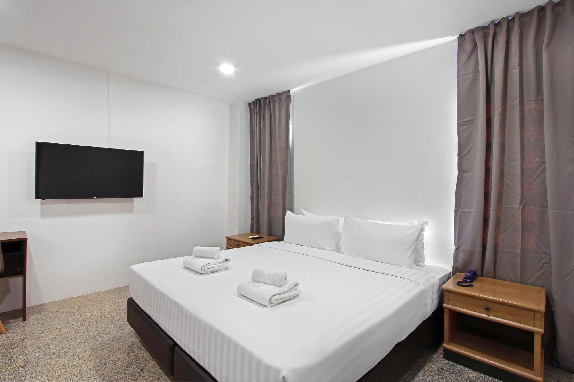 Pula Silom Bangkok