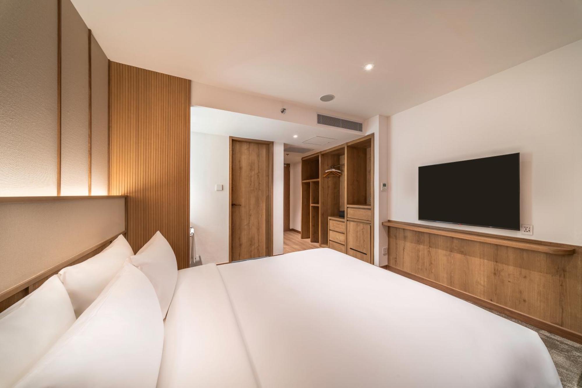Hotel Sotetsu Grand Fresa 4*