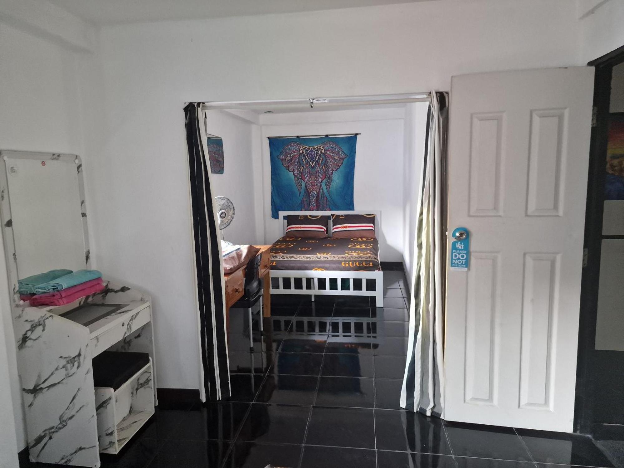 Btl Sunny Guest house Bangkok