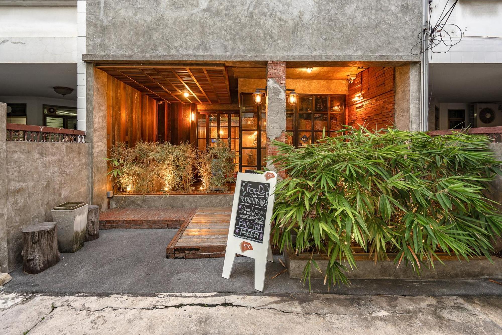 Siam Plug In Hotel