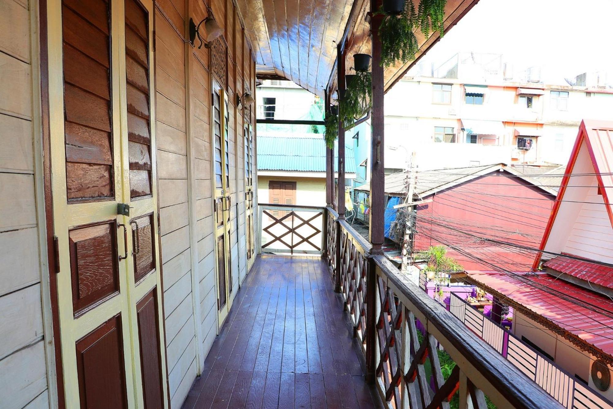 Baankhon Private In Thai House Check In By Yourself Code Inbox Adult Only * Bangkok
