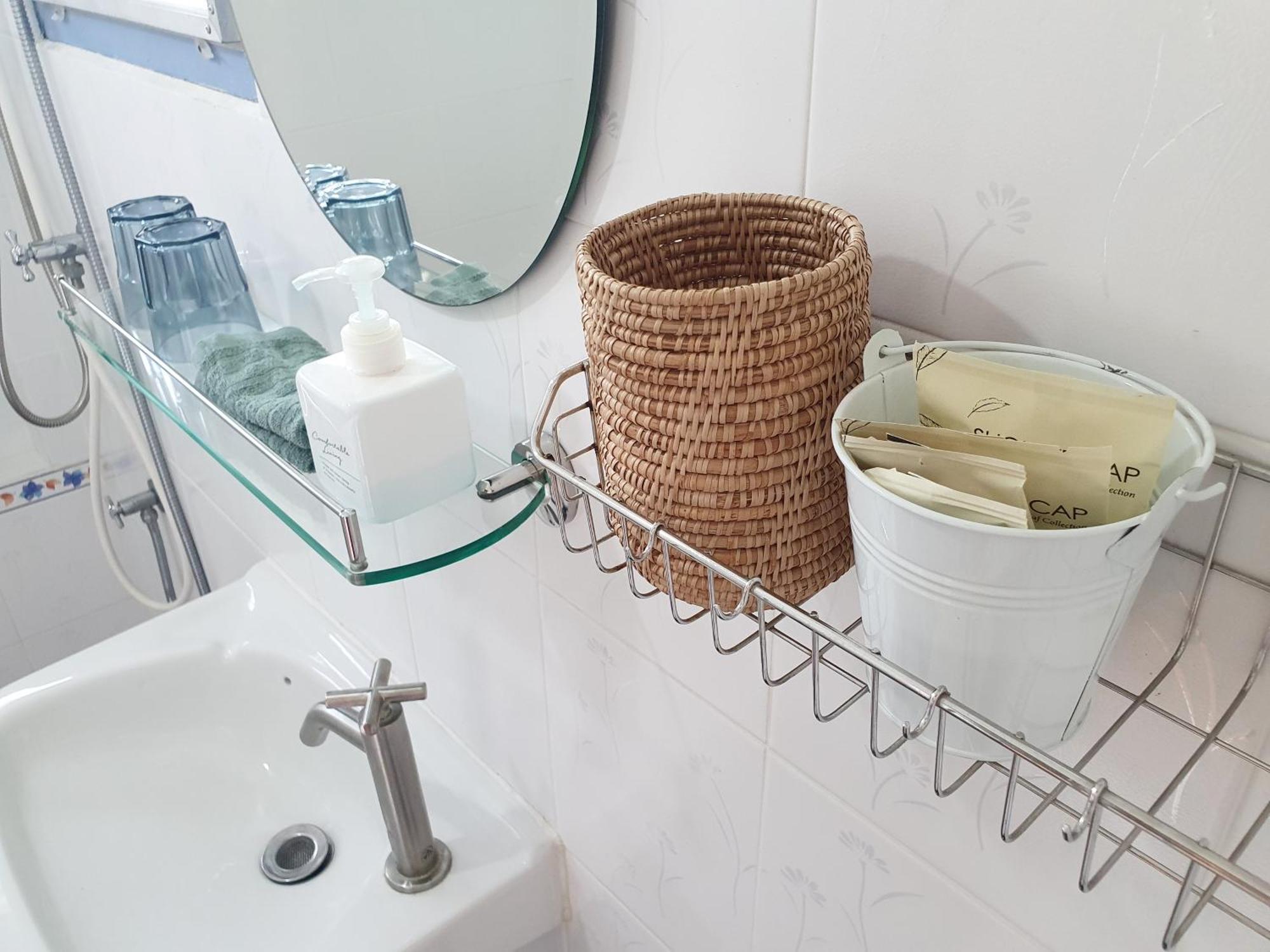 Acomodação com café da manhã  Kinn Stay50 *
