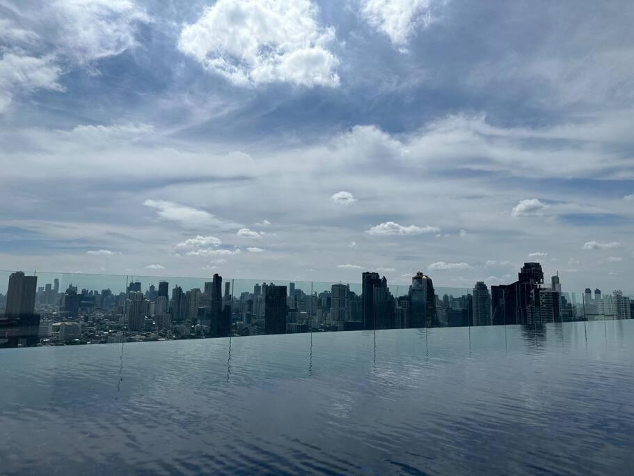 Apartment Siamese Exclusive Sukhumvit 42 One Bedroom High Floor