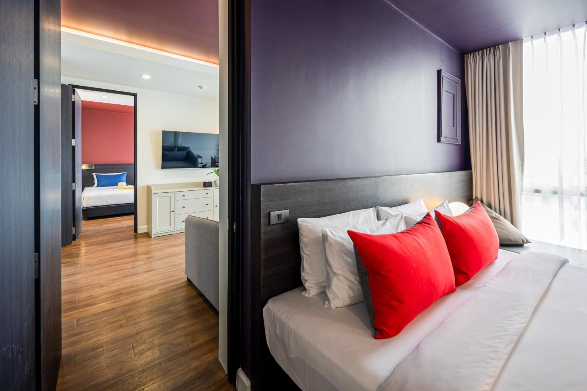 Blue Hippo Hotel 4*