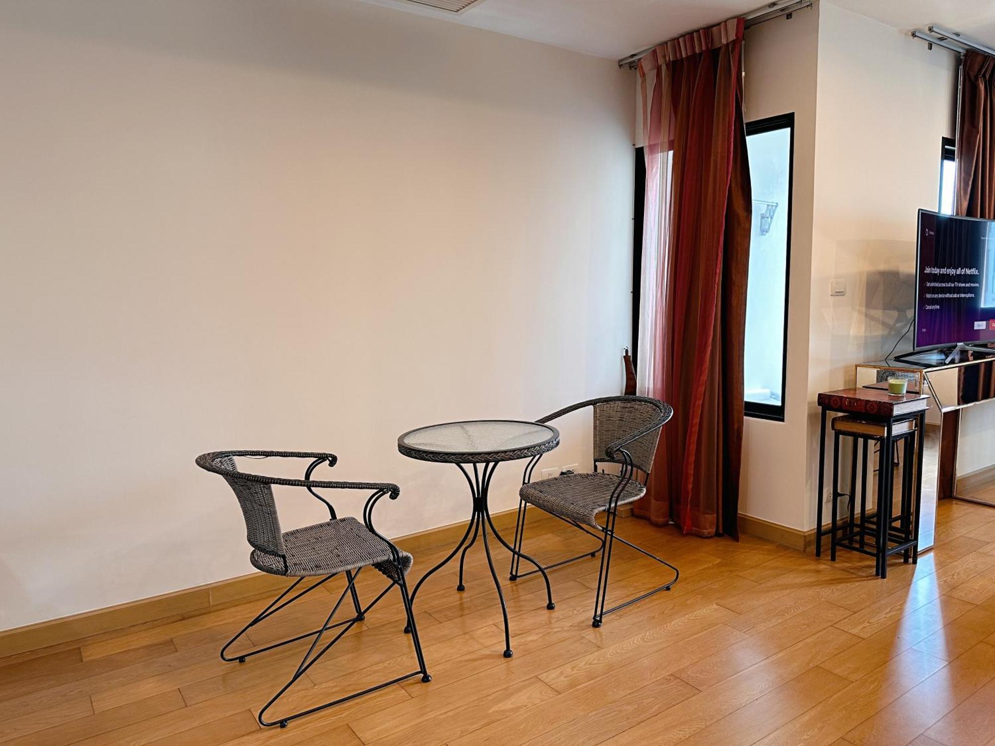 Apartemen Sathorn Gardens By Ern