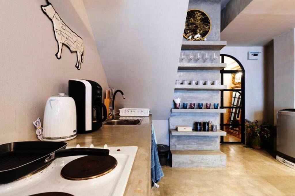 Beautiful 3 Bedroom Baroque House Near Asoke Bts Villa Bangkok